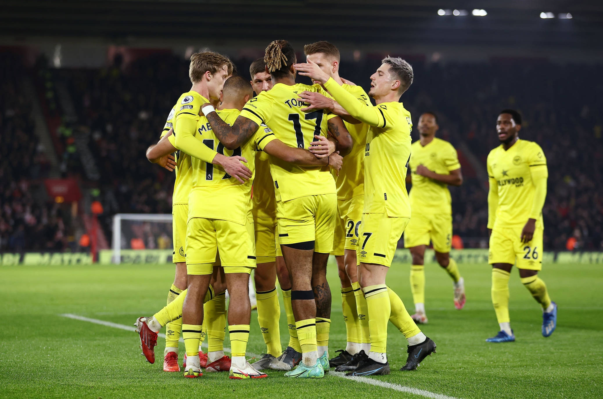 得浮华和庸 得浮华和庸