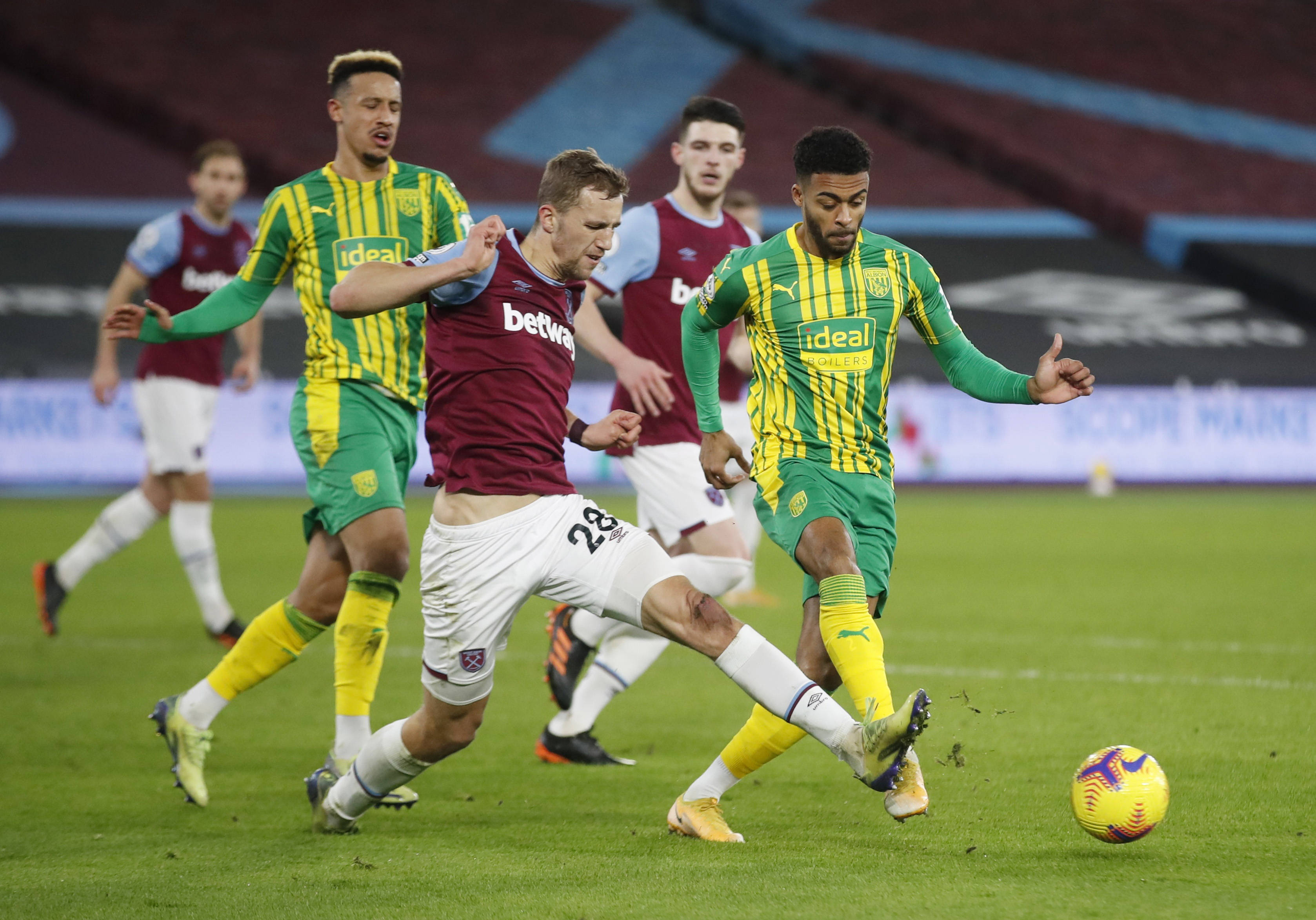 强左后卫 强左后卫